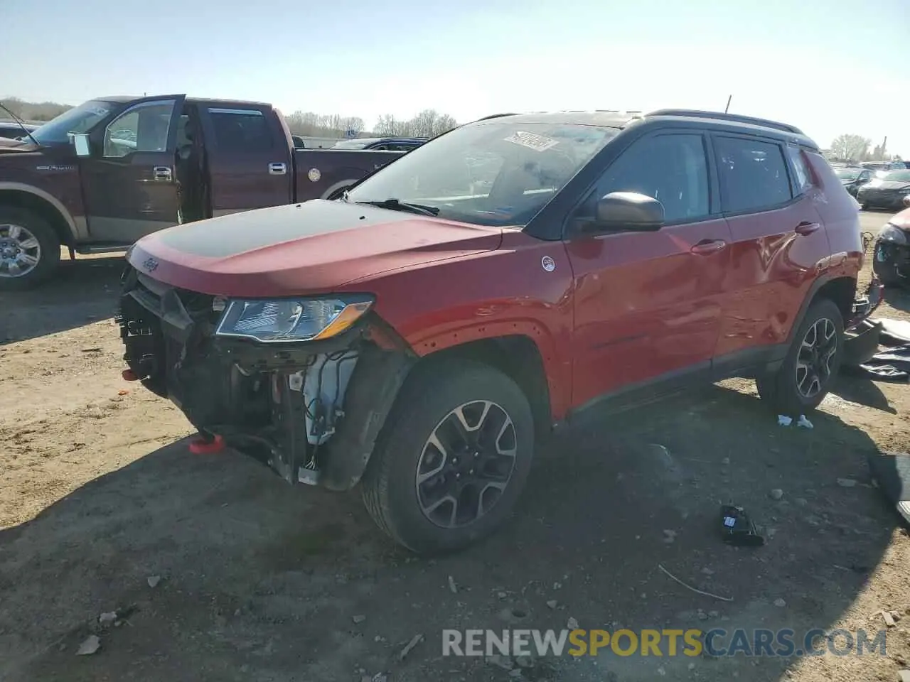 1 Photograph of a damaged car 3C4NJDDB0KT682468 JEEP COMPASS 2019