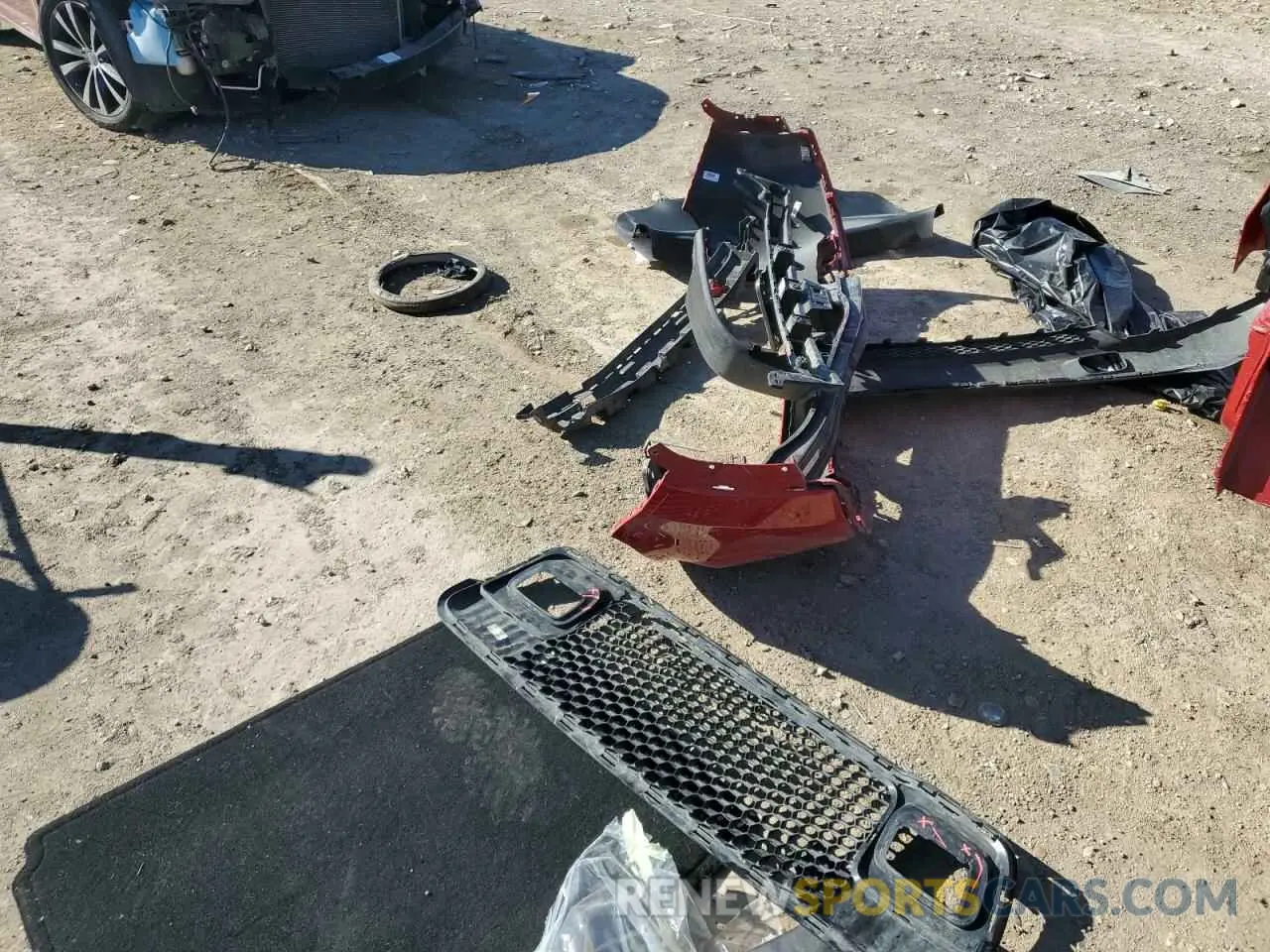 13 Photograph of a damaged car 3C4NJDDB0KT682468 JEEP COMPASS 2019