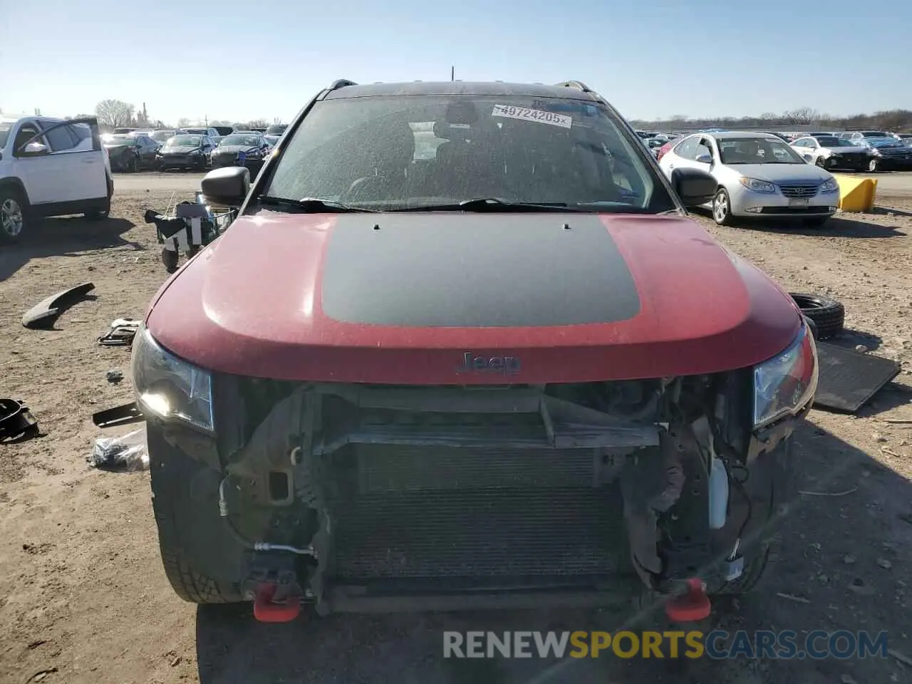 5 Photograph of a damaged car 3C4NJDDB0KT682468 JEEP COMPASS 2019