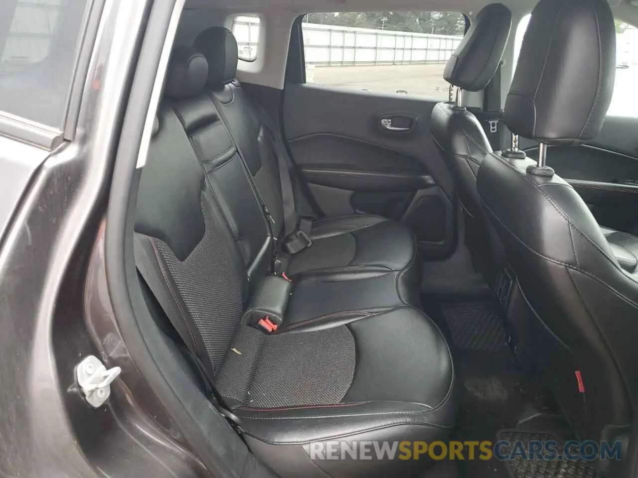 11 Photograph of a damaged car 3C4NJDDB0KT775734 JEEP COMPASS 2019