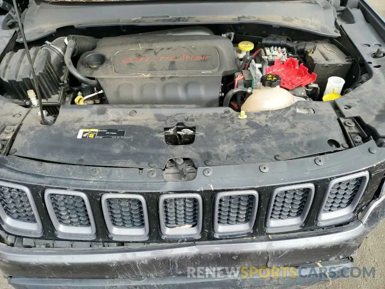 13 Photograph of a damaged car 3C4NJDDB0KT775734 JEEP COMPASS 2019