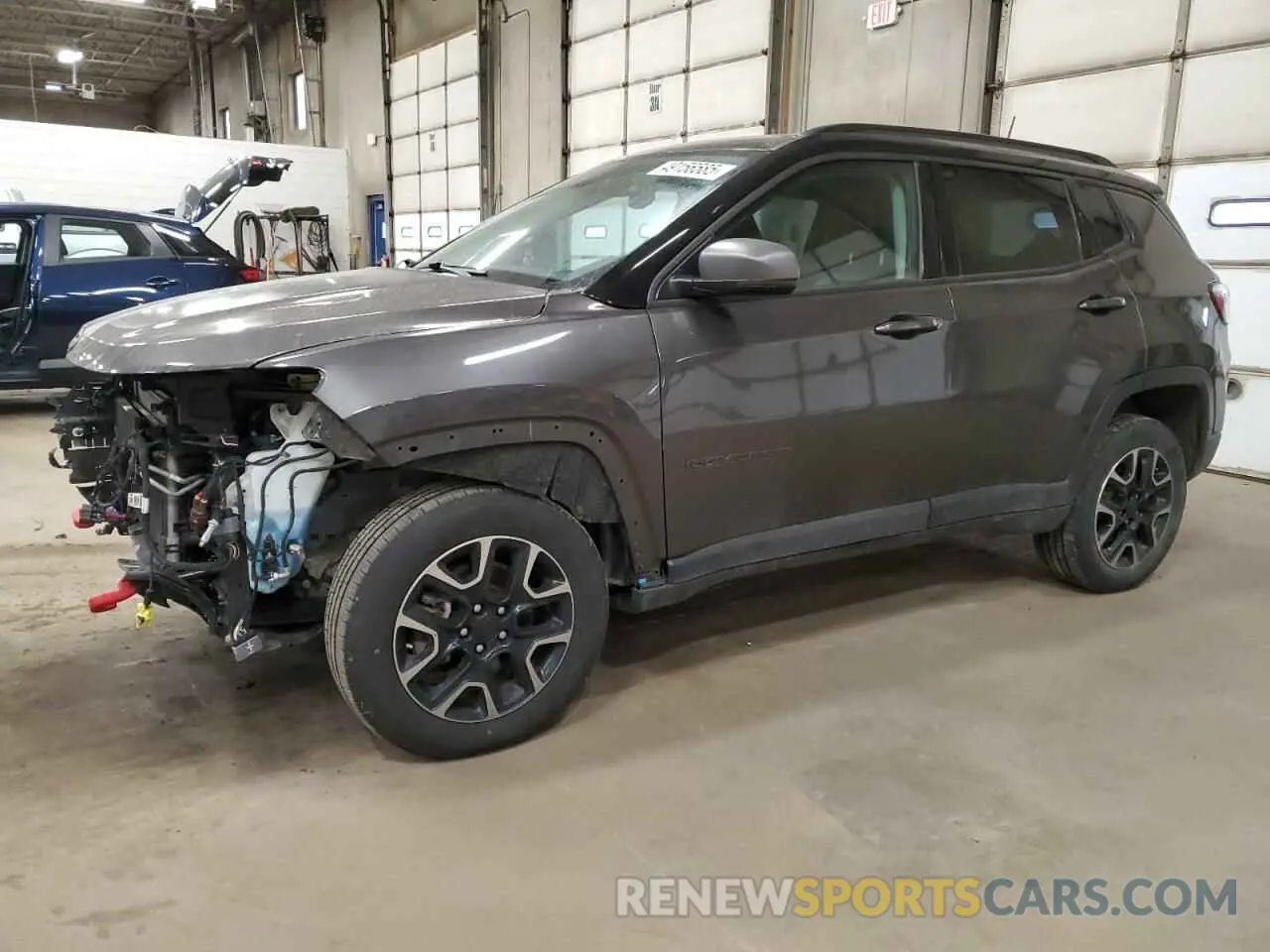 1 Photograph of a damaged car 3C4NJDDB1KT618892 JEEP COMPASS 2019