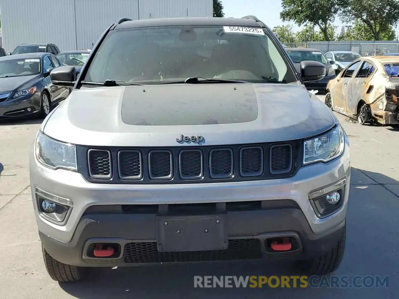 5 Photograph of a damaged car 3C4NJDDB2KT627598 JEEP COMPASS 2019