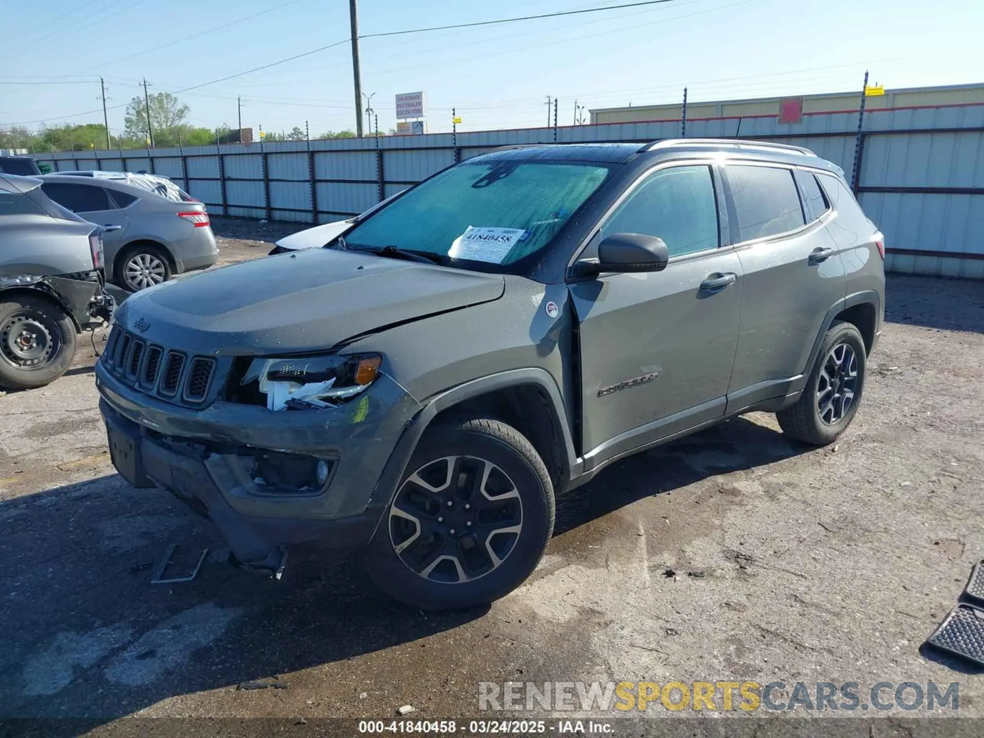 2 Photograph of a damaged car 3C4NJDDB2KT716281 JEEP COMPASS 2019