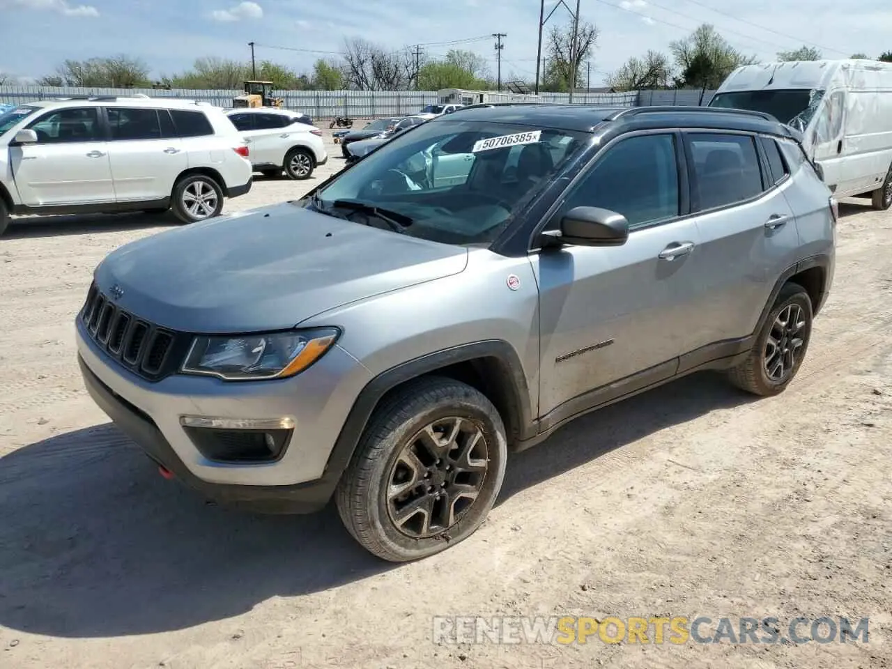 1 Фотография поврежденного автомобиля 3C4NJDDB2KT739673 JEEP COMPASS 2019