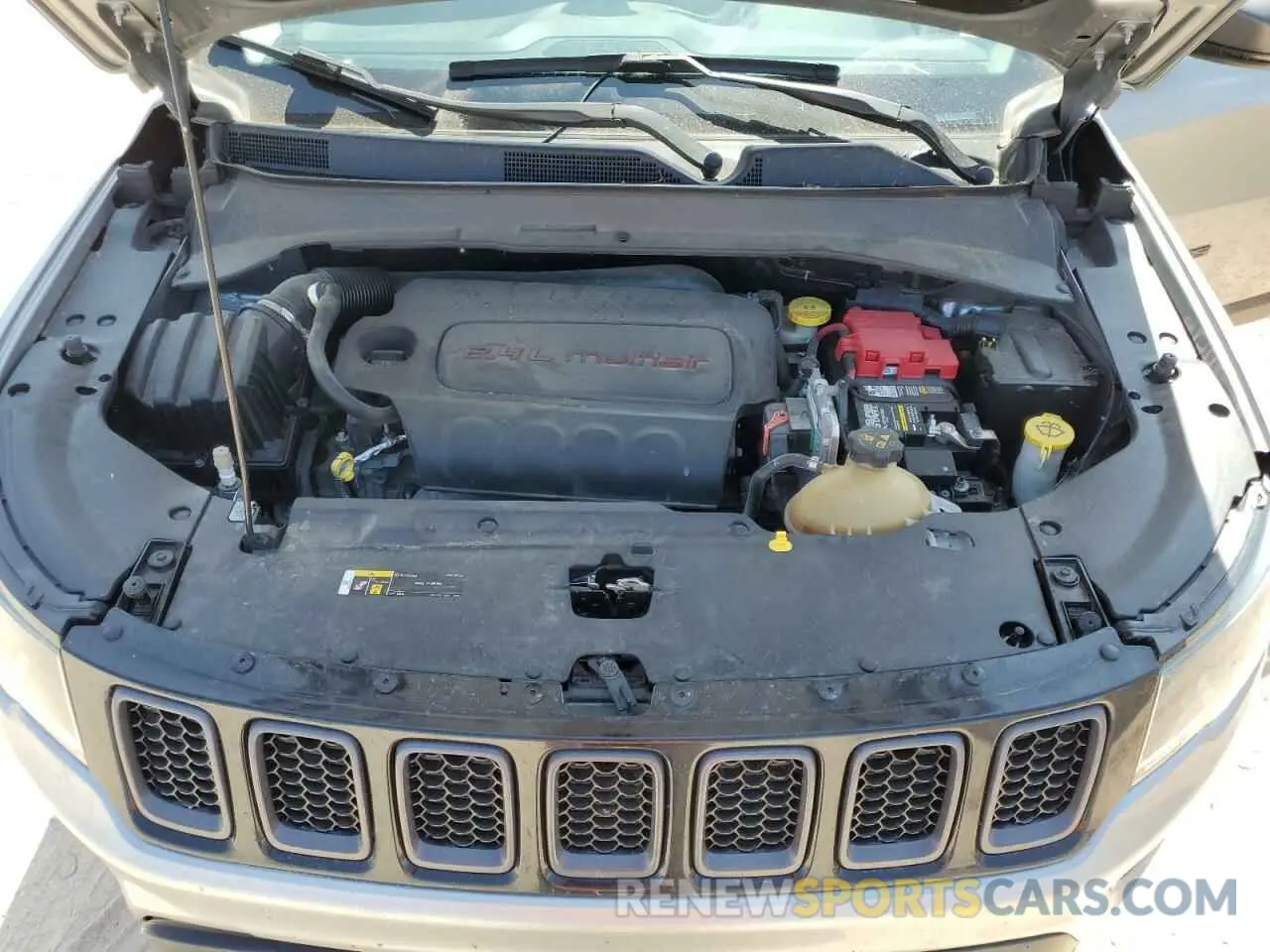 12 Фотография поврежденного автомобиля 3C4NJDDB2KT739673 JEEP COMPASS 2019
