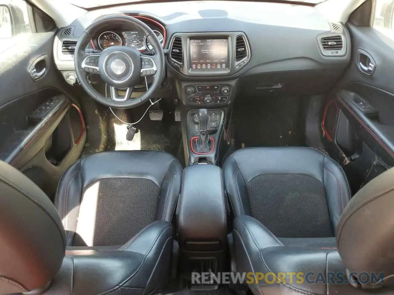 8 Фотография поврежденного автомобиля 3C4NJDDB2KT739673 JEEP COMPASS 2019