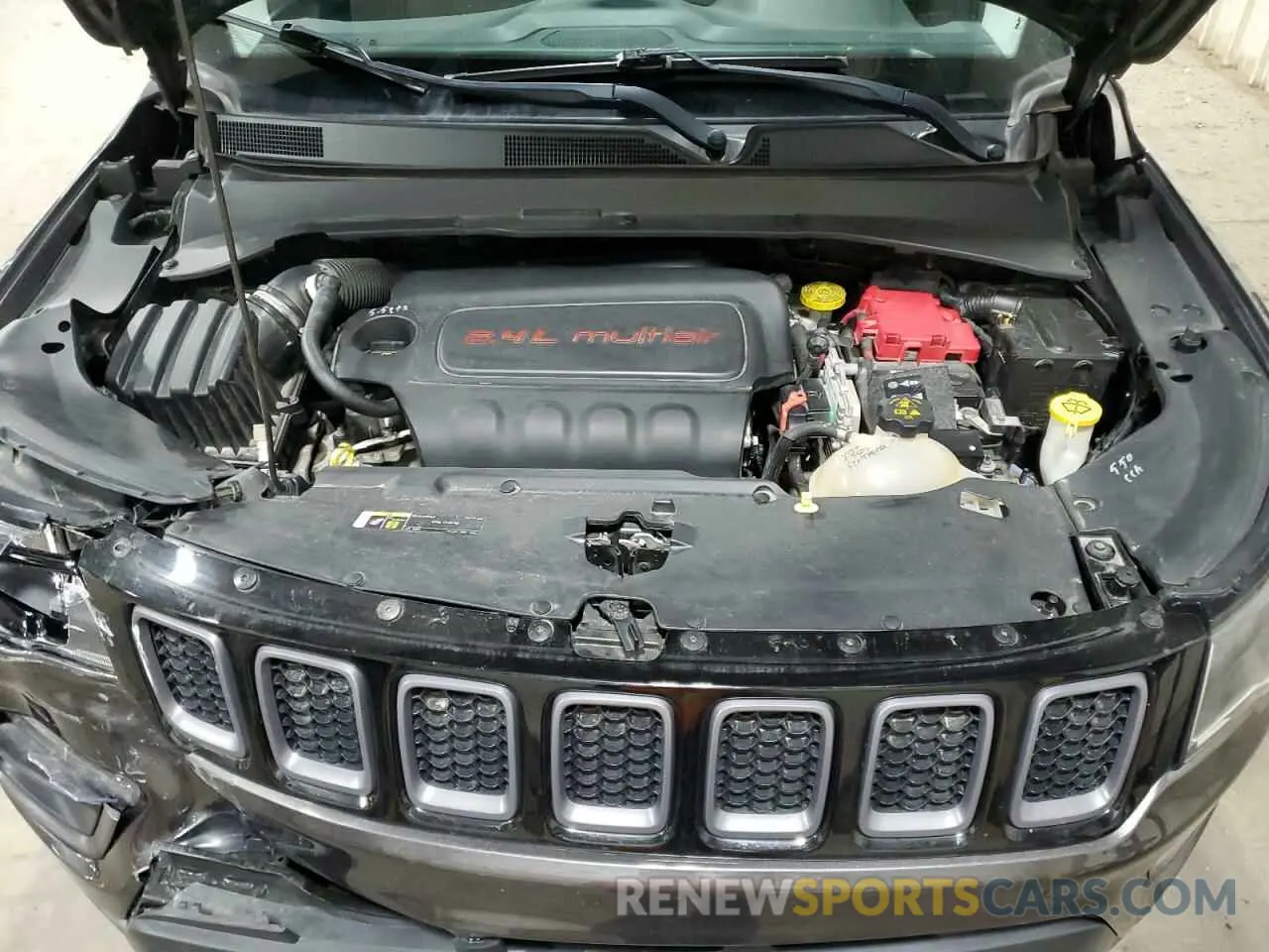 12 Photograph of a damaged car 3C4NJDDB2KT752469 JEEP COMPASS 2019
