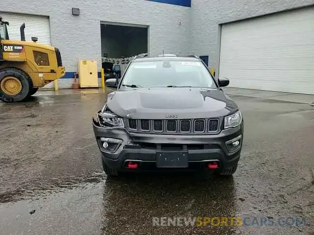 14 Photograph of a damaged car 3C4NJDDB2KT752469 JEEP COMPASS 2019