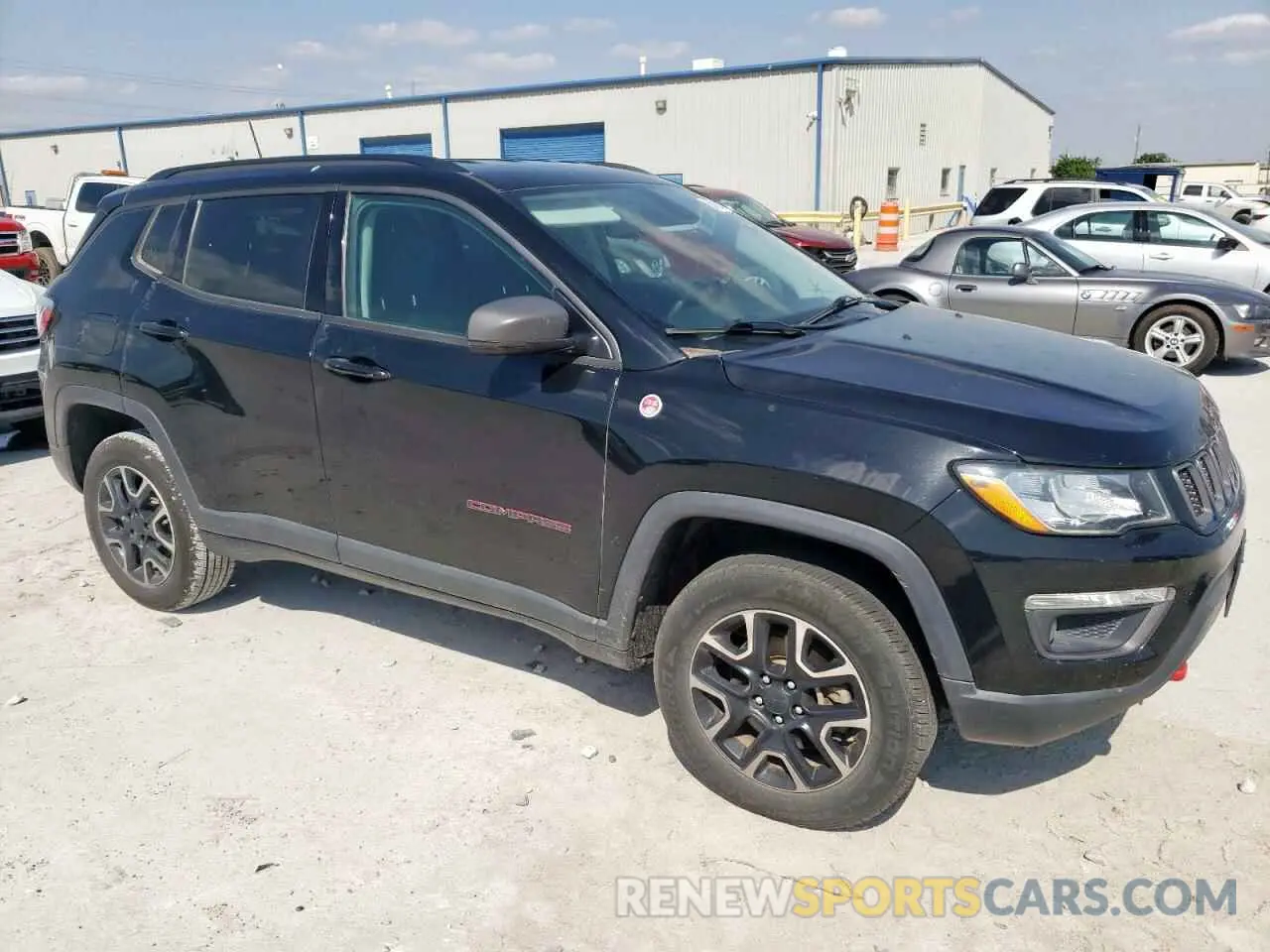 4 Фотография поврежденного автомобиля 3C4NJDDB2KT765576 JEEP COMPASS 2019