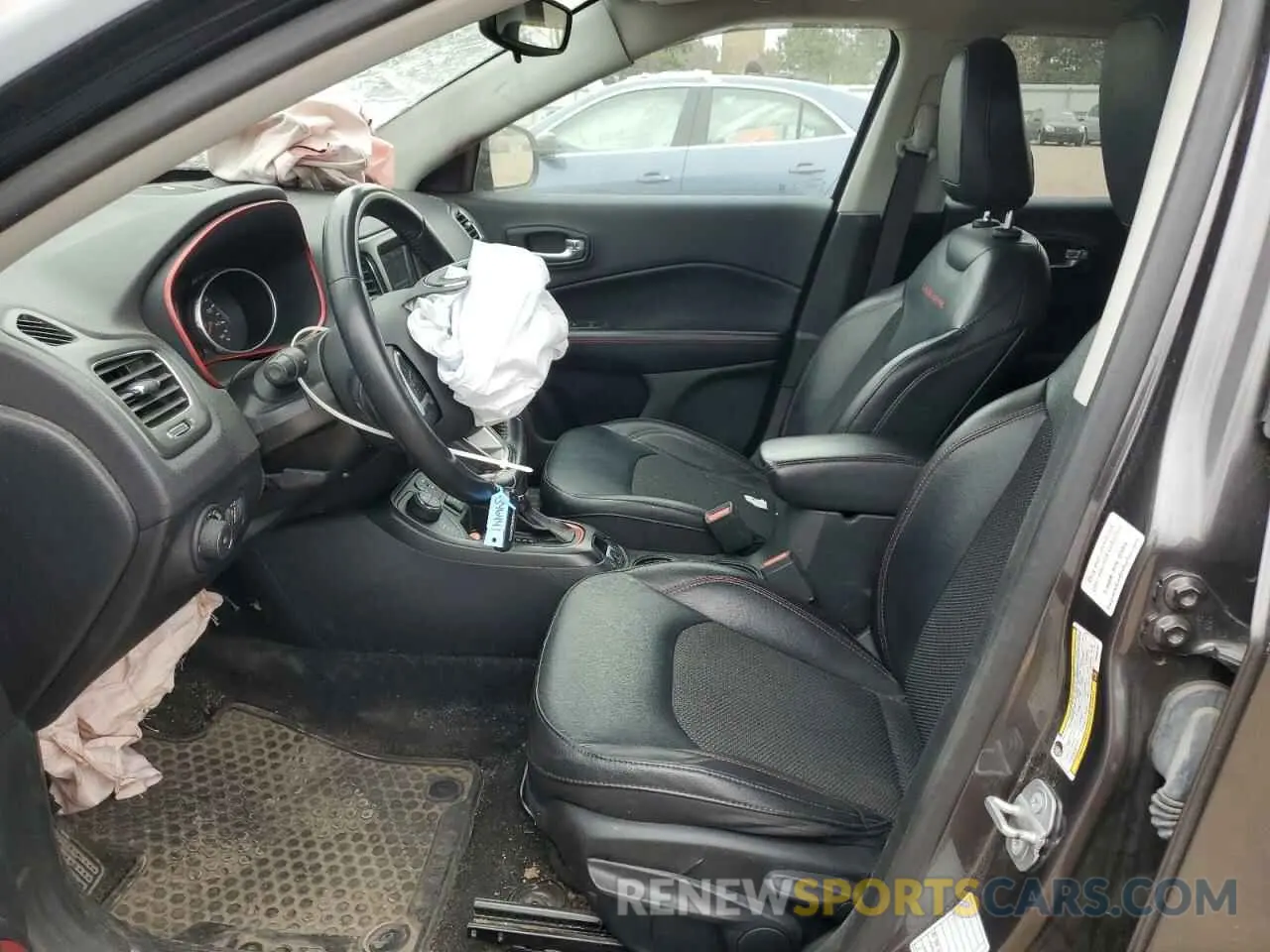 7 Фотография поврежденного автомобиля 3C4NJDDB3KT688152 JEEP COMPASS 2019