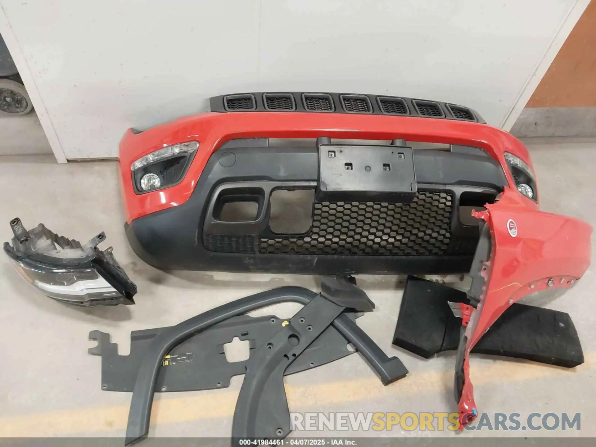 12 Фотография поврежденного автомобиля 3C4NJDDB3KT727726 JEEP COMPASS 2019