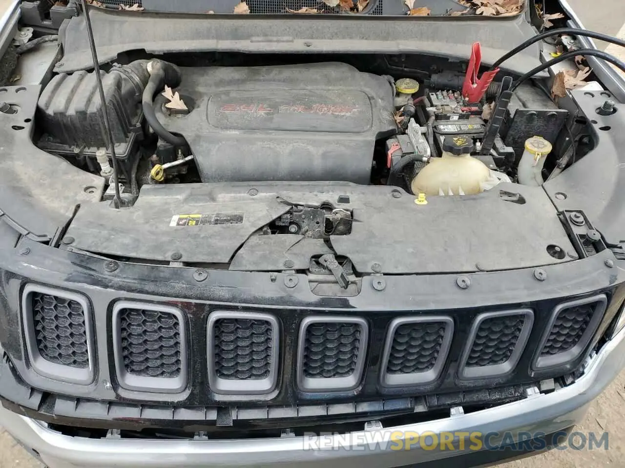 12 Photograph of a damaged car 3C4NJDDB3KT733056 JEEP COMPASS 2019