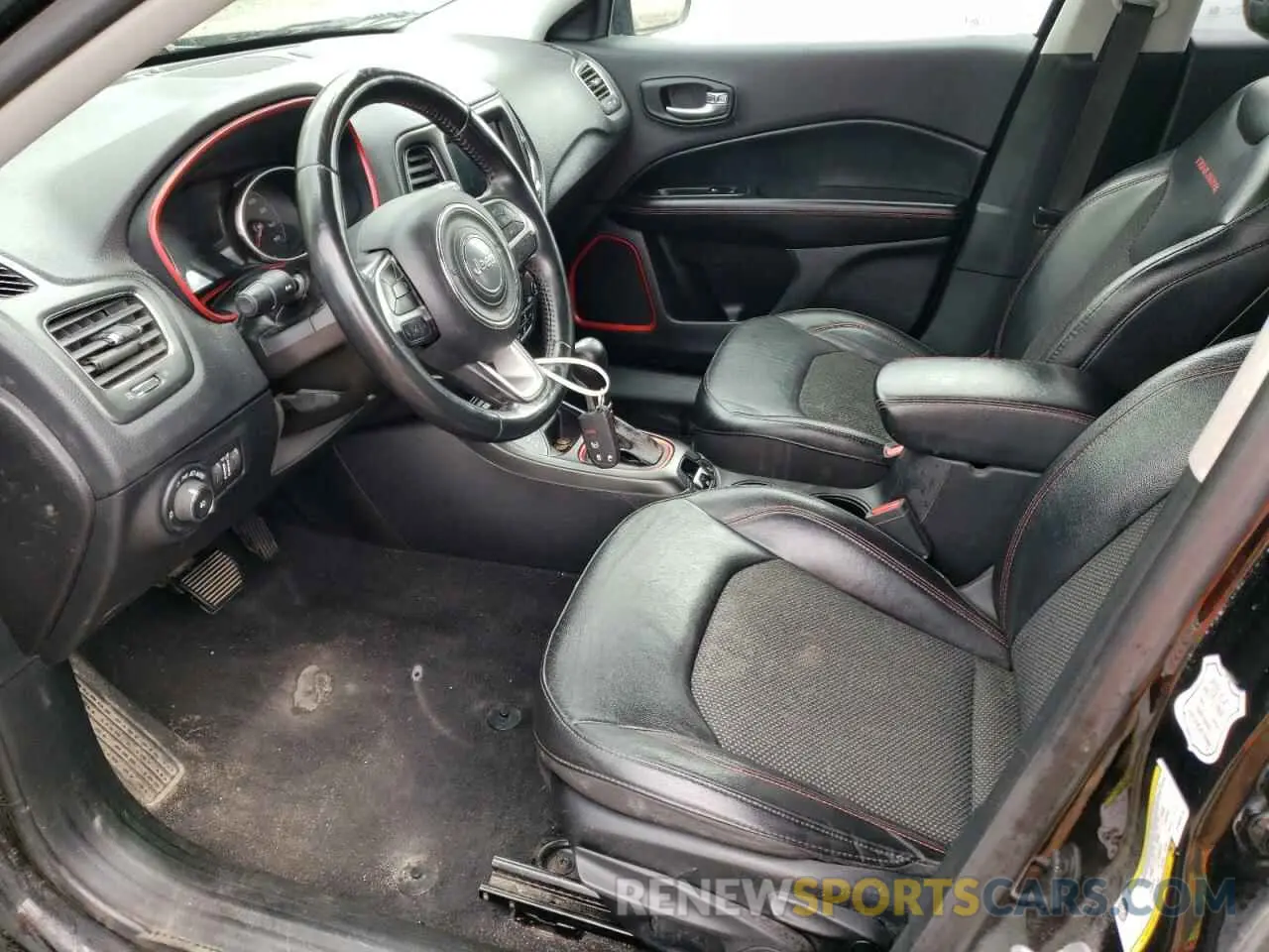 7 Photograph of a damaged car 3C4NJDDB4KT665379 JEEP COMPASS 2019