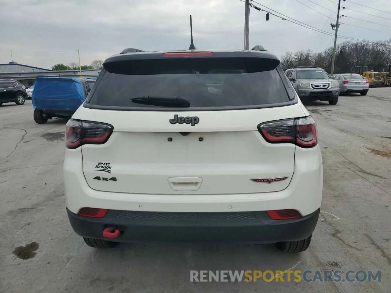 6 Photograph of a damaged car 3C4NJDDB5KT599022 JEEP COMPASS 2019
