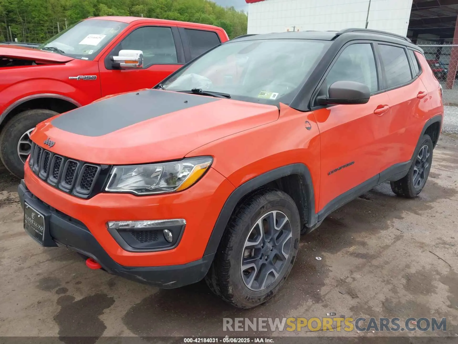 2 Фотография поврежденного автомобиля 3C4NJDDB5KT754054 JEEP COMPASS 2019