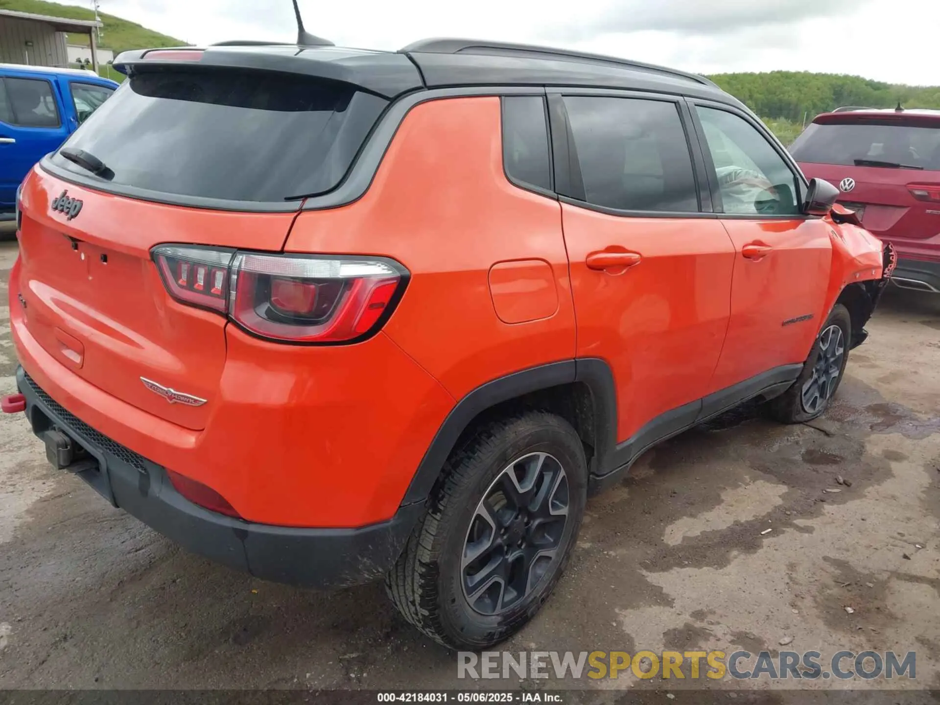 4 Фотография поврежденного автомобиля 3C4NJDDB5KT754054 JEEP COMPASS 2019