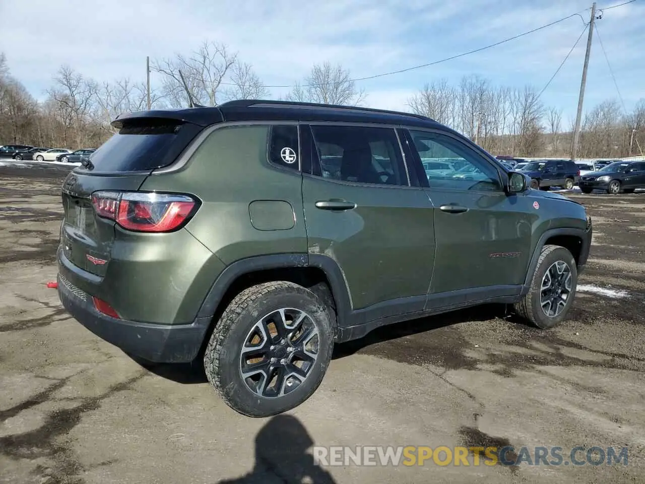 3 Photograph of a damaged car 3C4NJDDB5KT799866 JEEP COMPASS 2019