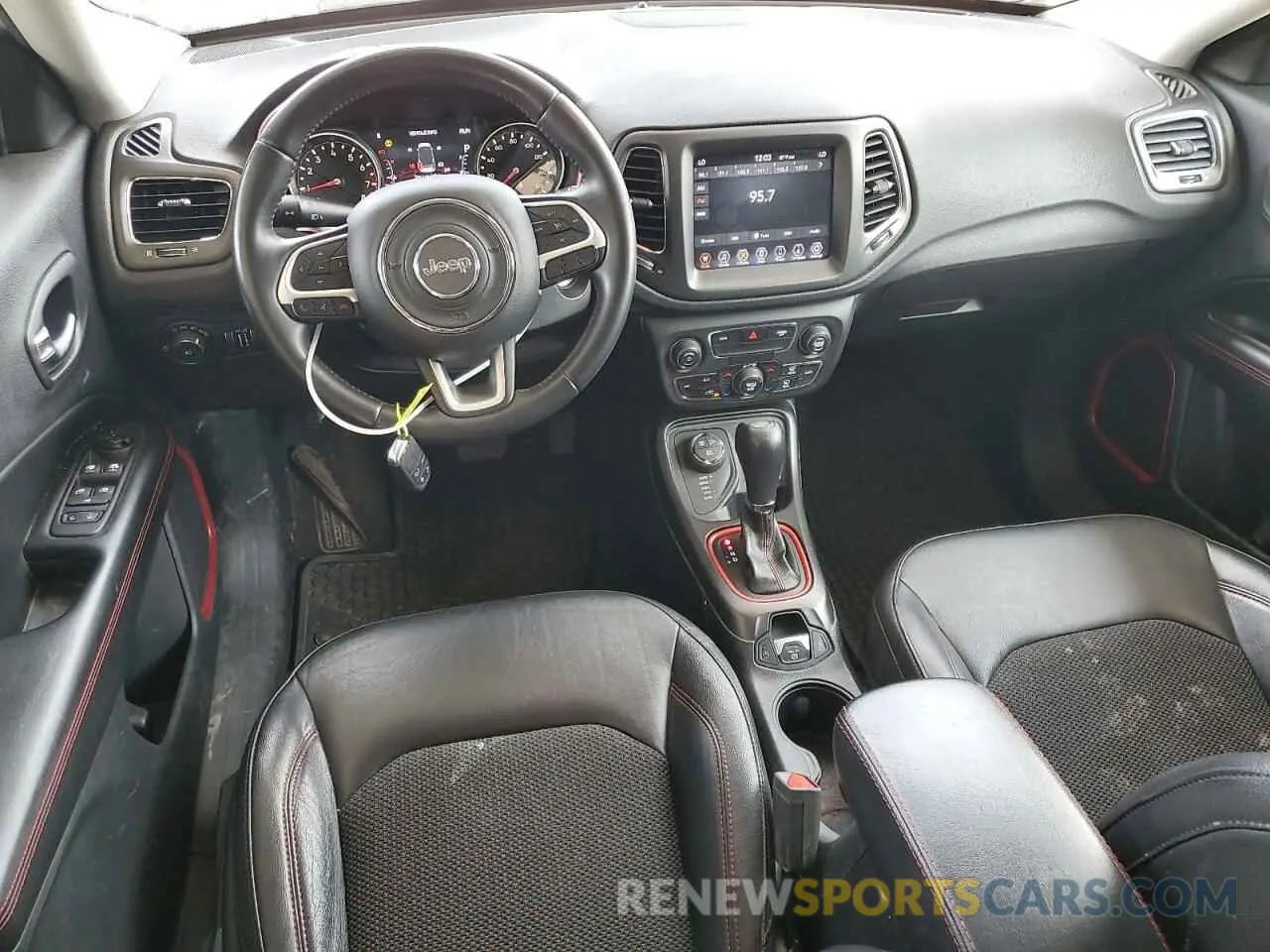 8 Фотография поврежденного автомобиля 3C4NJDDB6KT747940 JEEP COMPASS 2019