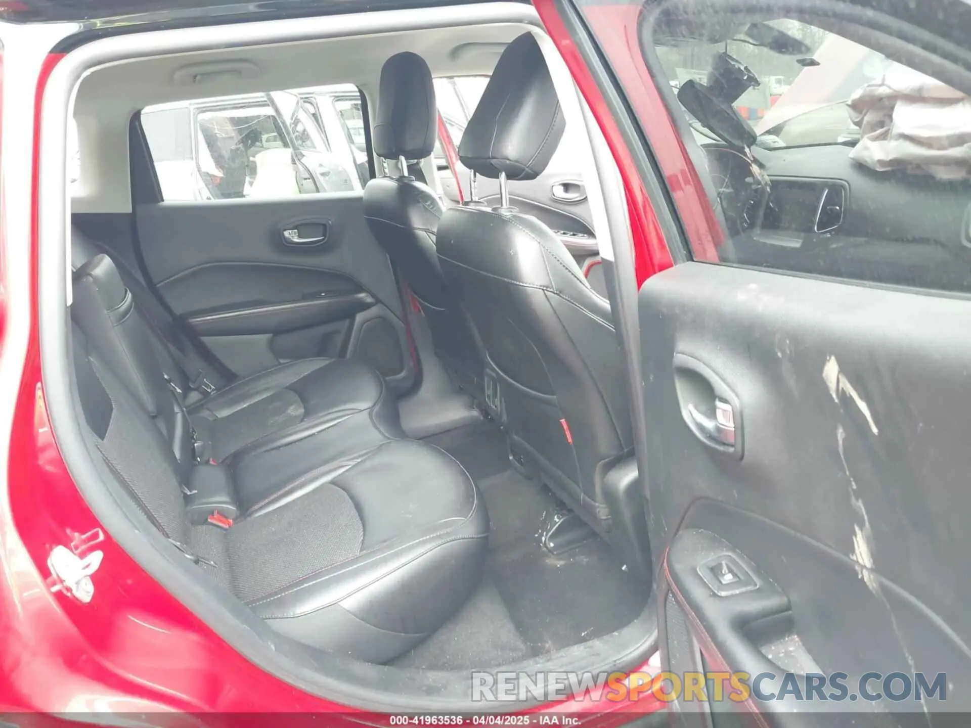 8 Фотография поврежденного автомобиля 3C4NJDDB6KT786348 JEEP COMPASS 2019