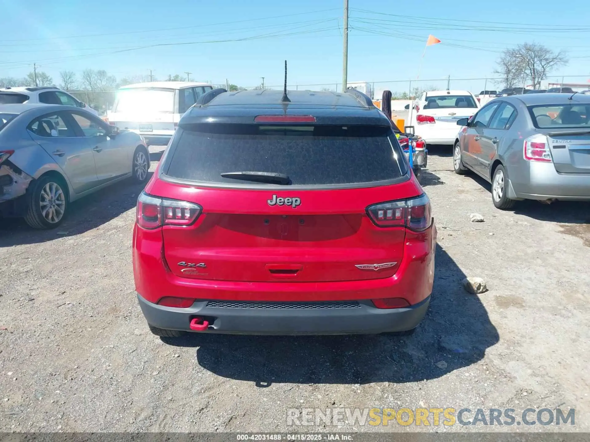 16 Photograph of a damaged car 3C4NJDDB7KT681947 JEEP COMPASS 2019