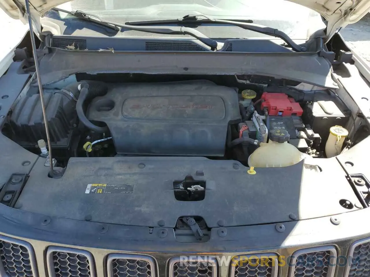 12 Фотография поврежденного автомобиля 3C4NJDDB8KT721453 JEEP COMPASS 2019