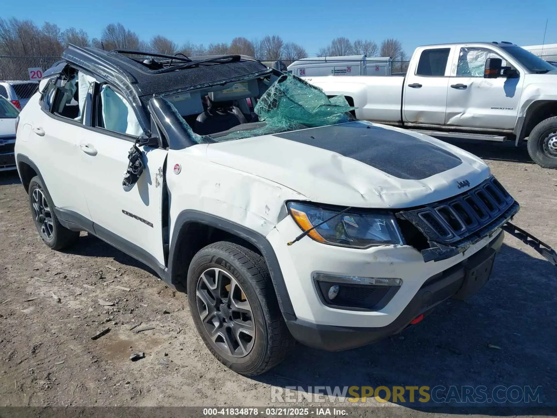 6 Photograph of a damaged car 3C4NJDDB8KT812982 JEEP COMPASS 2019