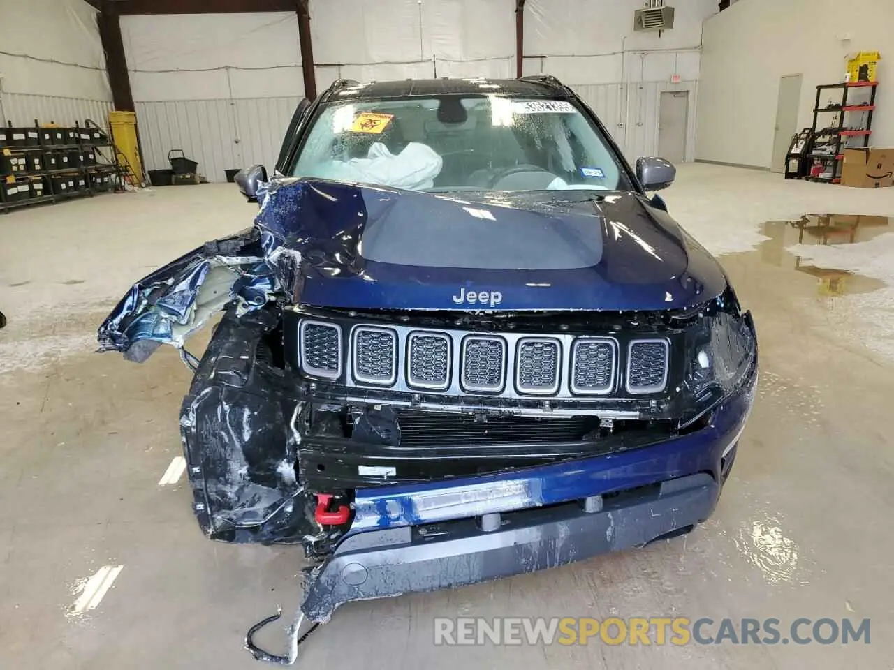 5 Photograph of a damaged car 3C4NJDDB9KT627579 JEEP COMPASS 2019