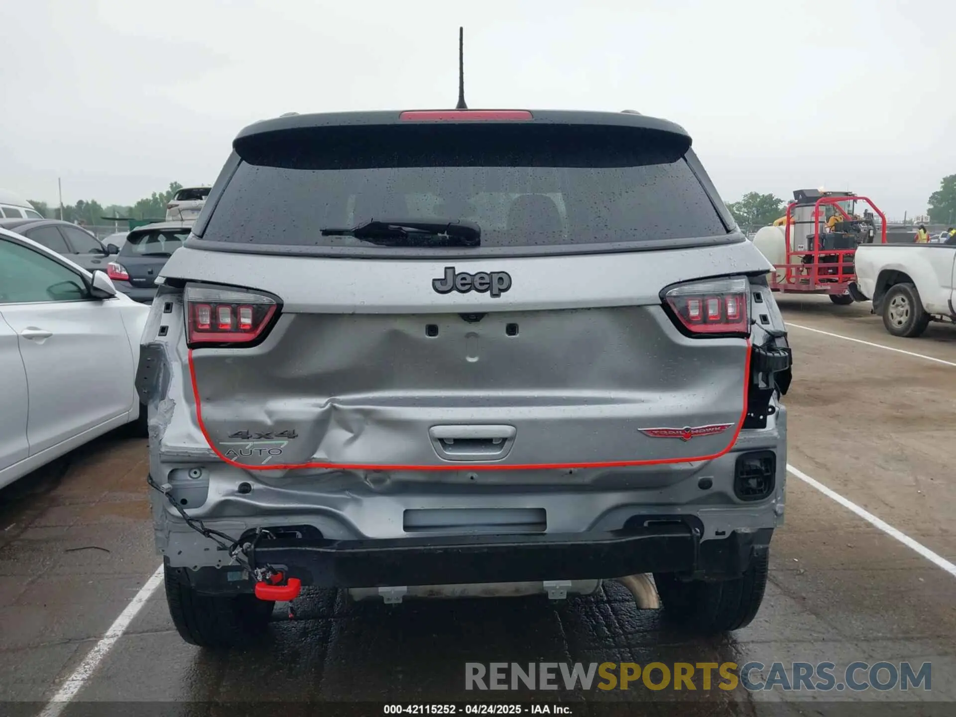 17 Фотография поврежденного автомобиля 3C4NJDDB9KT721767 JEEP COMPASS 2019