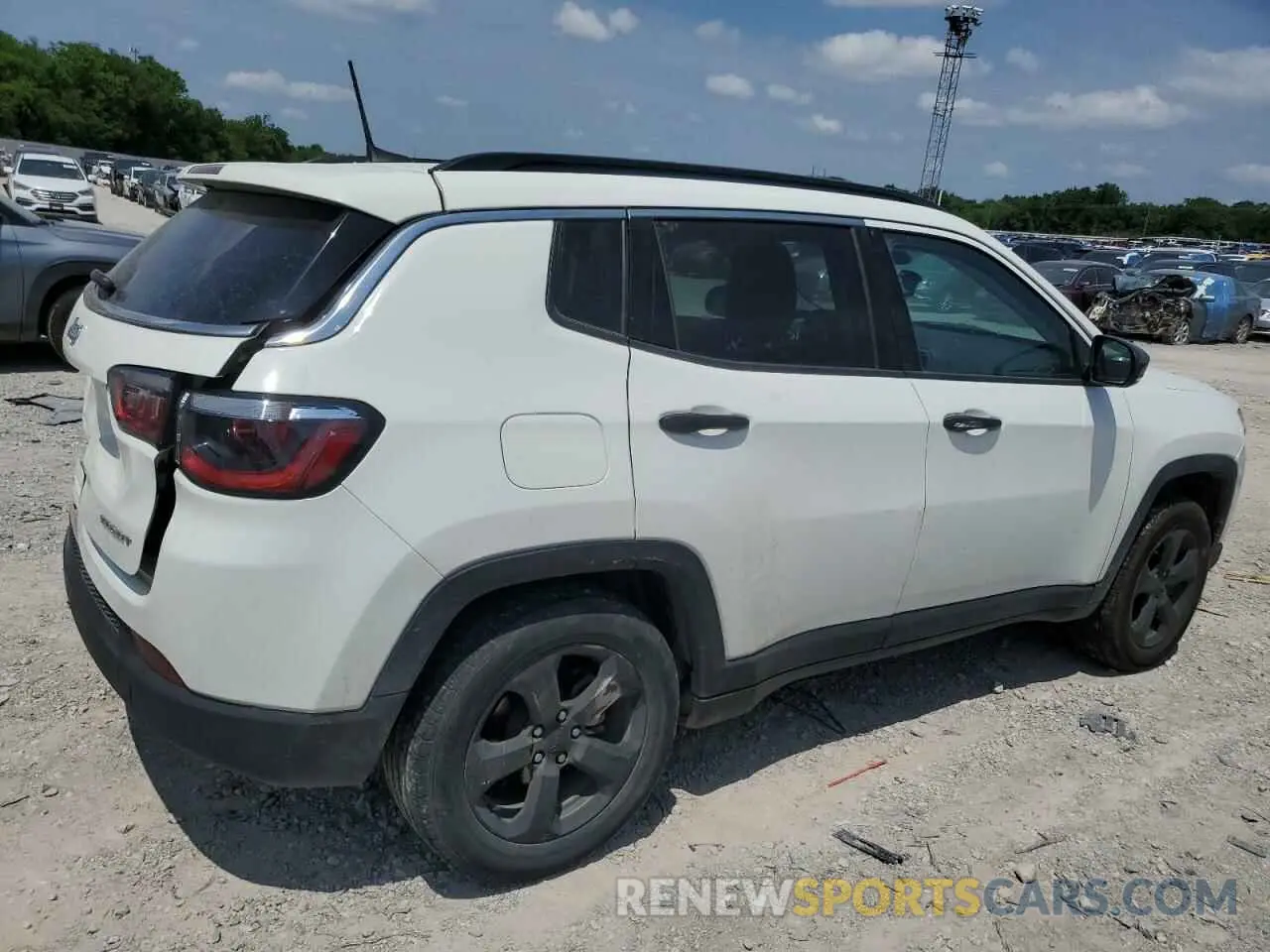 3 Photograph of a damaged car 3C4NJCAB7LT256955 JEEP COMPASS 2020