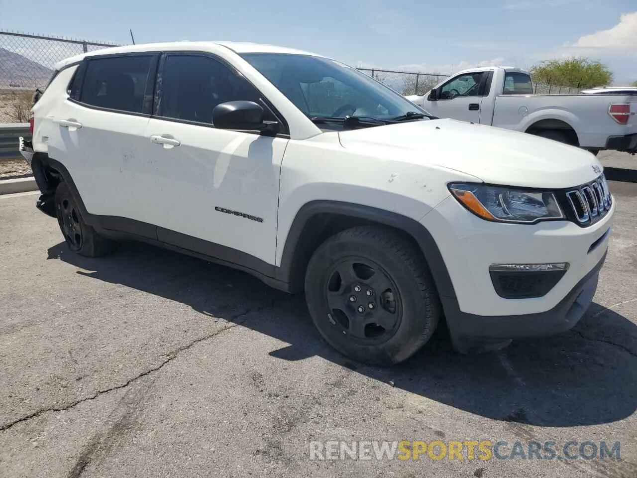 4 Фотография поврежденного автомобиля 3C4NJCAB9LT147655 JEEP COMPASS 2020