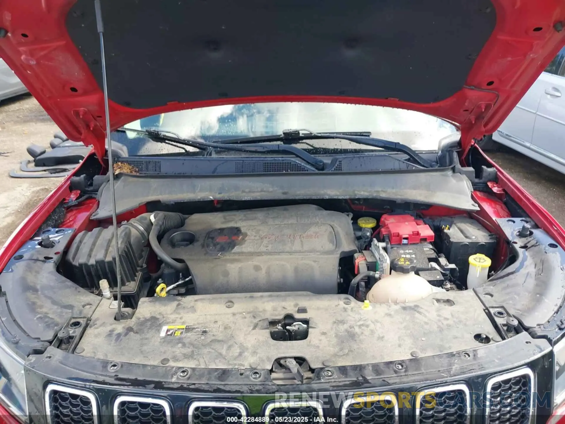 10 Photograph of a damaged car 3C4NJCBB2LT205894 JEEP COMPASS 2020