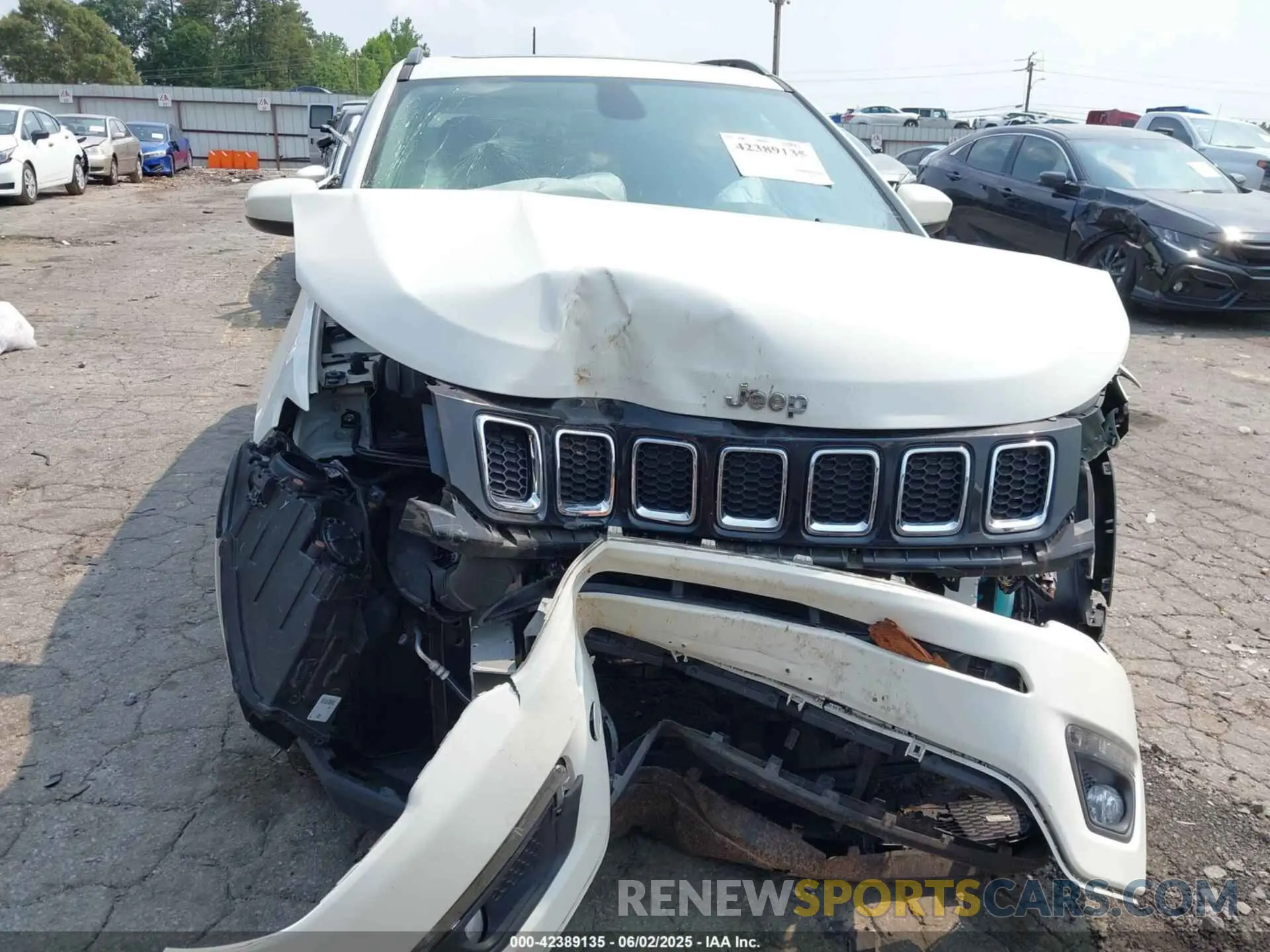 6 Photograph of a damaged car 3C4NJCBB2LT205958 JEEP COMPASS 2020