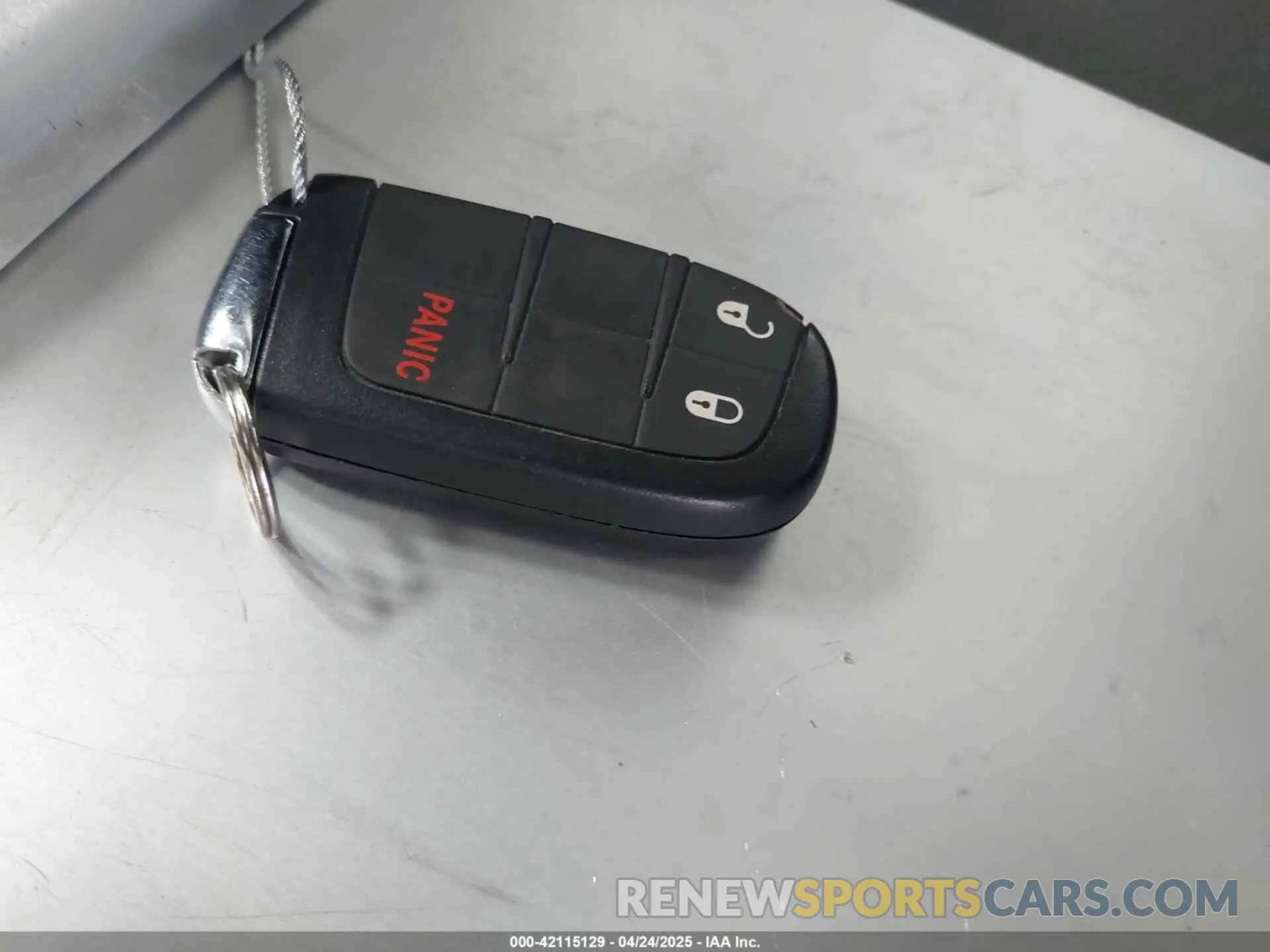 11 Фотография поврежденного автомобиля 3C4NJCBB3LT257440 JEEP COMPASS 2020