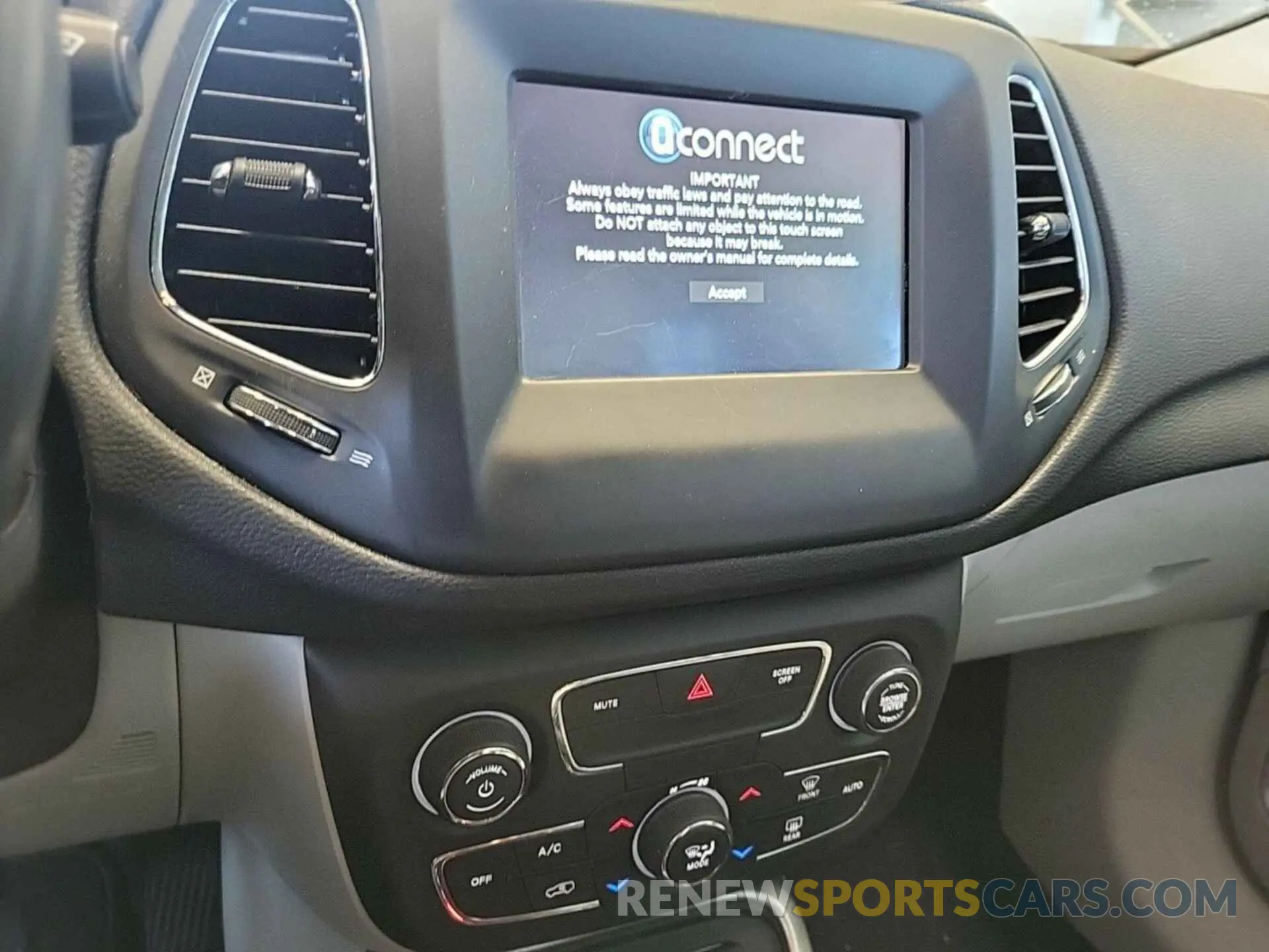 16 Фотография поврежденного автомобиля 3C4NJCBB4LT234765 JEEP COMPASS 2020