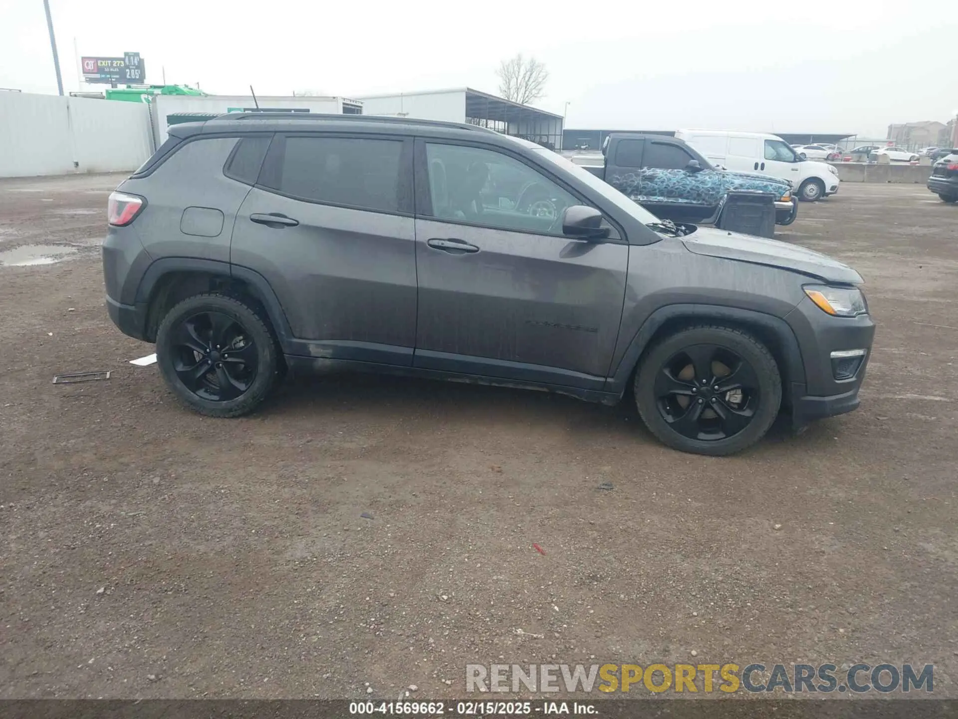 13 Photograph of a damaged car 3C4NJCBB5LT105255 JEEP COMPASS 2020