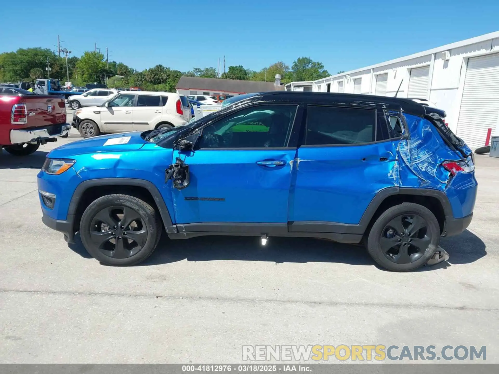 14 Photograph of a damaged car 3C4NJCBB6LT147529 JEEP COMPASS 2020