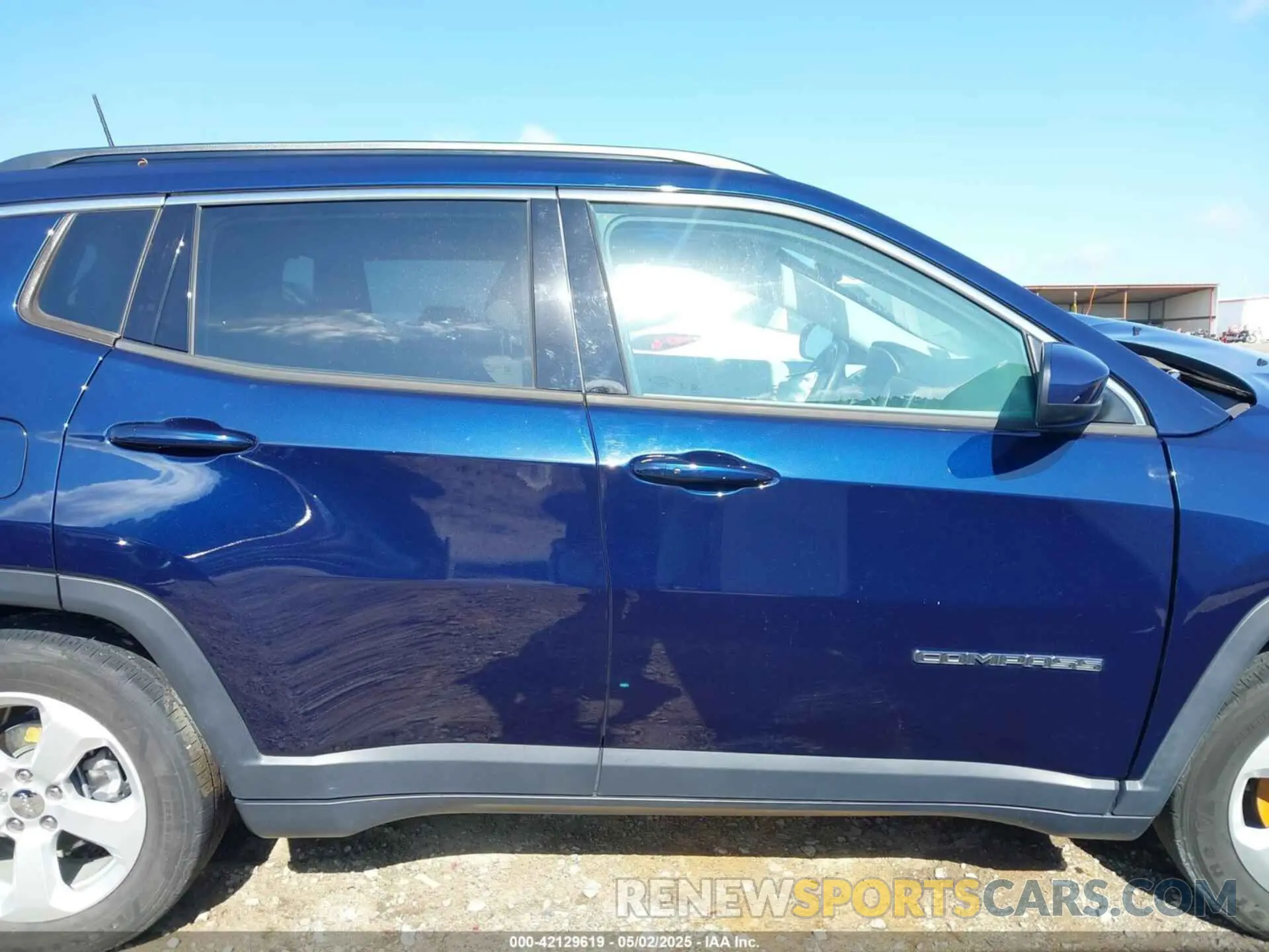 13 Фотография поврежденного автомобиля 3C4NJCBB7LT130383 JEEP COMPASS 2020