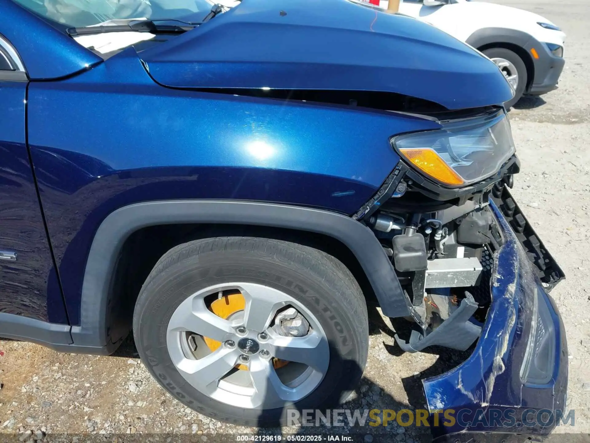 21 Фотография поврежденного автомобиля 3C4NJCBB7LT130383 JEEP COMPASS 2020