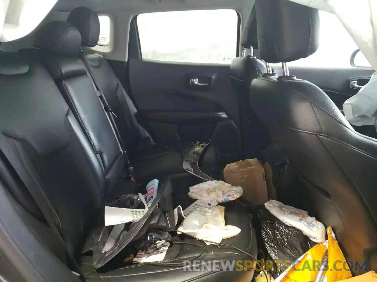 11 Photograph of a damaged car 3C4NJCBB7LT235053 JEEP COMPASS 2020