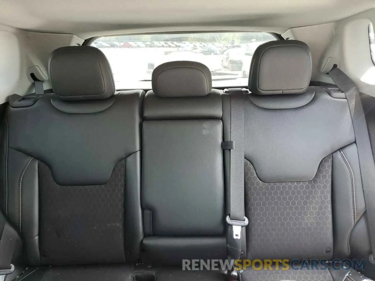 10 Photograph of a damaged car 3C4NJCBB8LT162064 JEEP COMPASS 2020