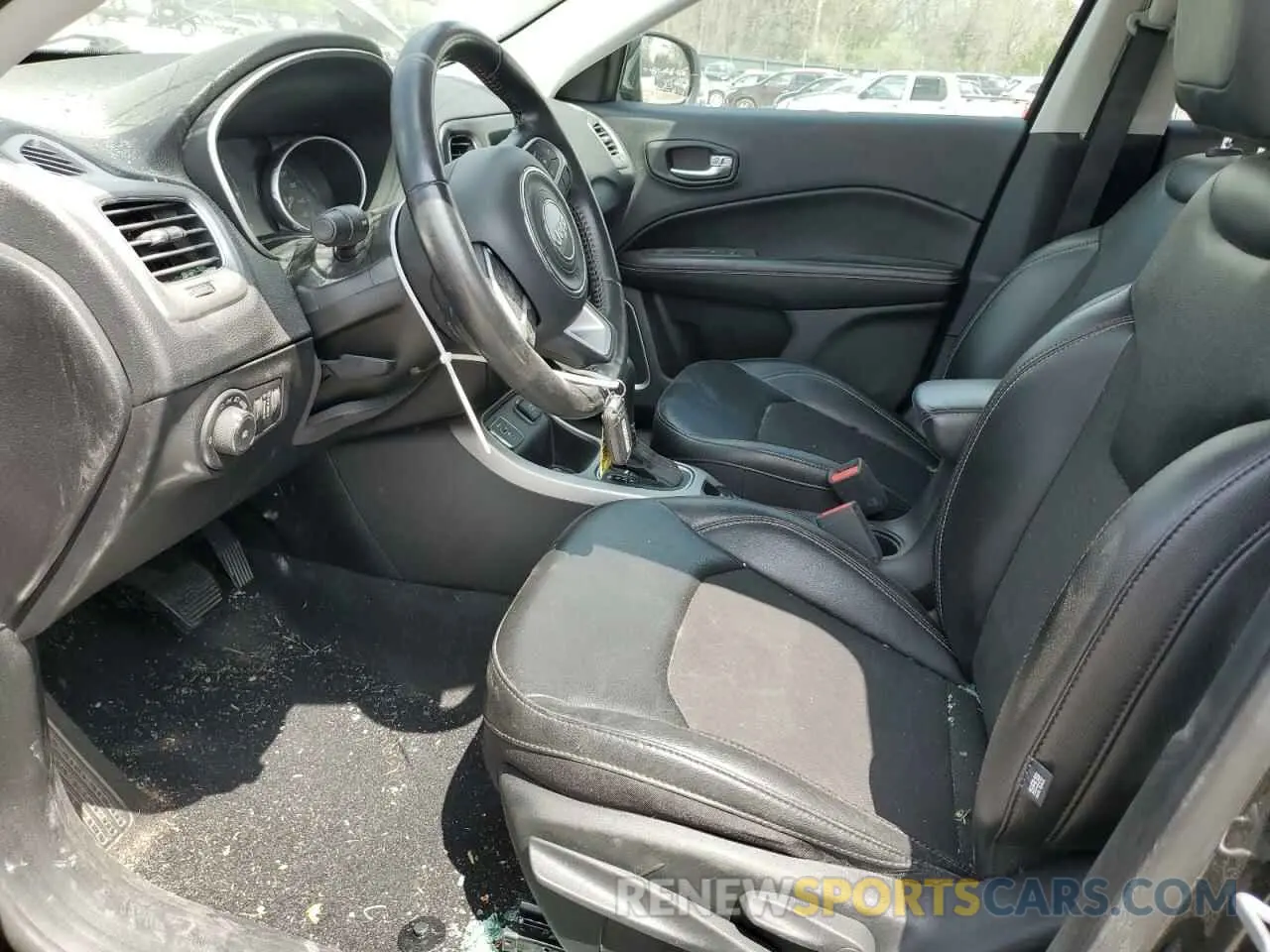 7 Photograph of a damaged car 3C4NJCBB8LT162064 JEEP COMPASS 2020