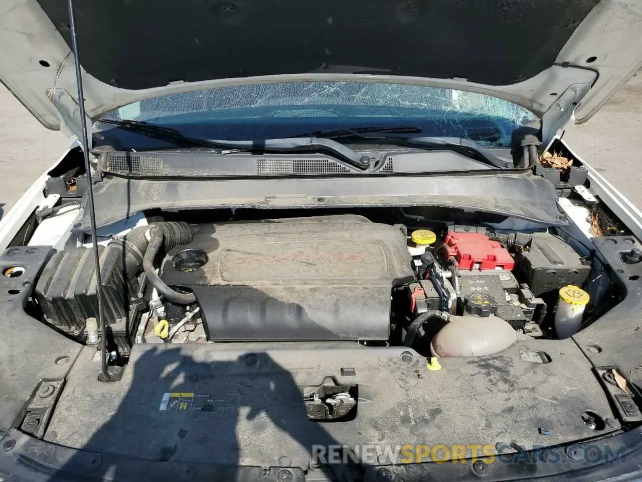 12 Photograph of a damaged car 3C4NJCBB8LT257269 JEEP COMPASS 2020