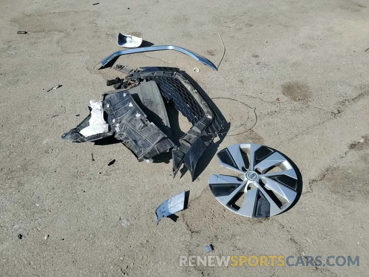 13 Photograph of a damaged car 3C4NJCBB8LT257269 JEEP COMPASS 2020