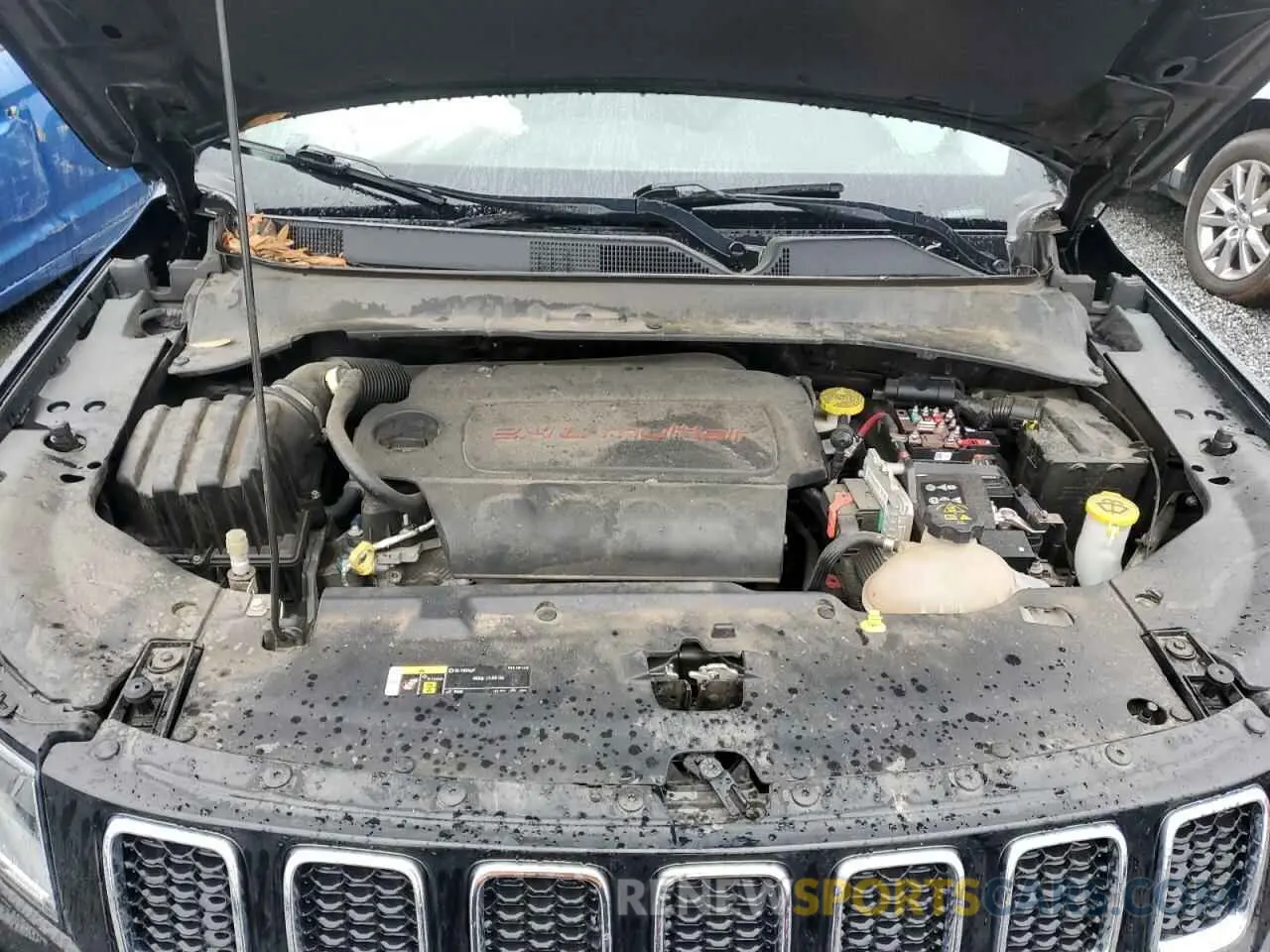 11 Фотография поврежденного автомобиля 3C4NJCBBXLT153012 JEEP COMPASS 2020