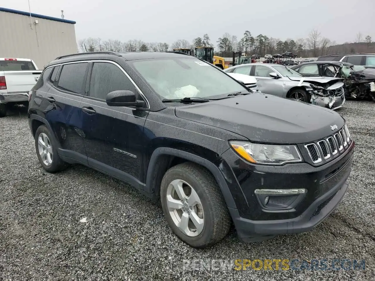 4 Фотография поврежденного автомобиля 3C4NJCBBXLT153012 JEEP COMPASS 2020
