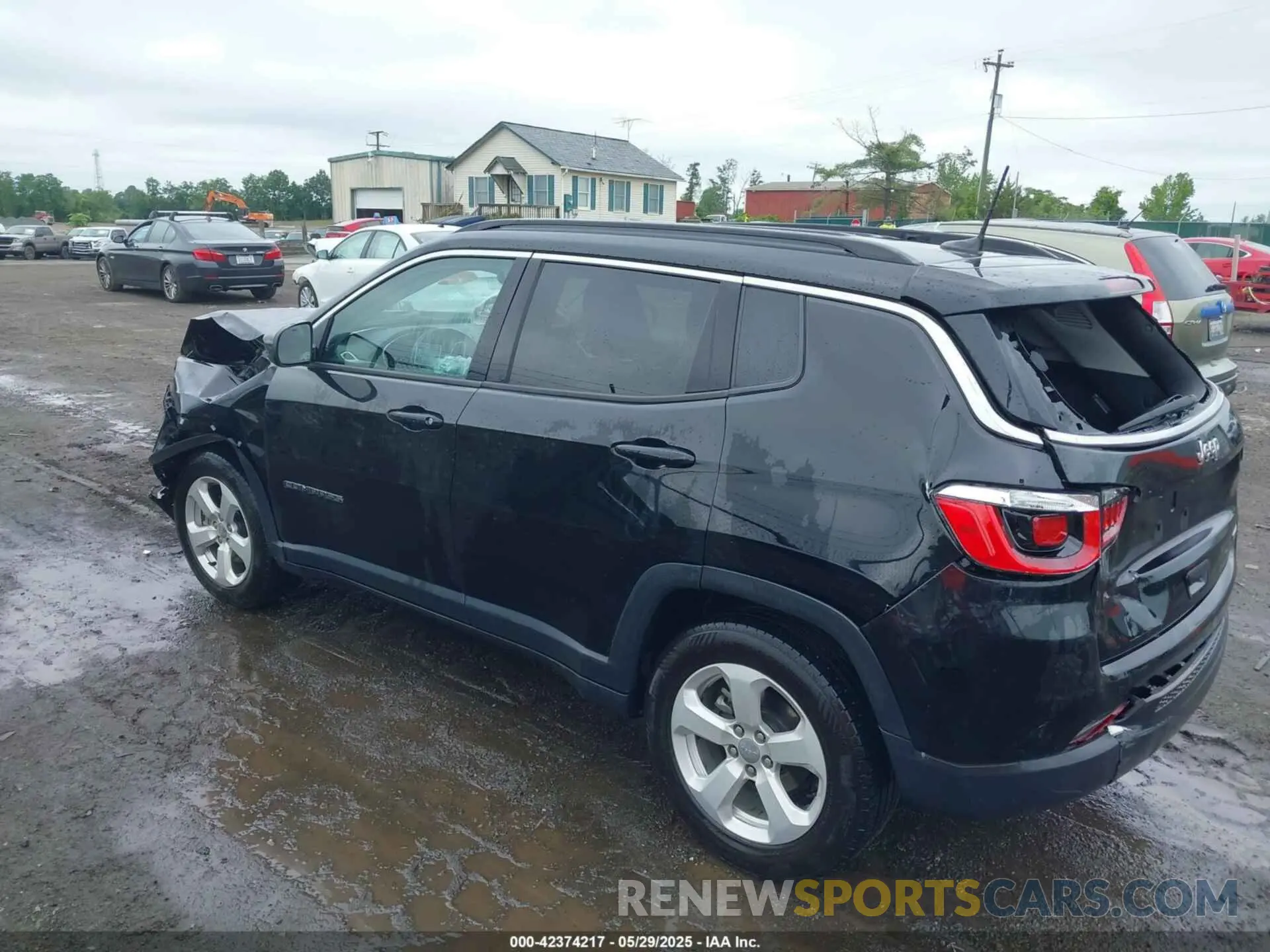 3 Фотография поврежденного автомобиля 3C4NJCBBXLT166231 JEEP COMPASS 2020