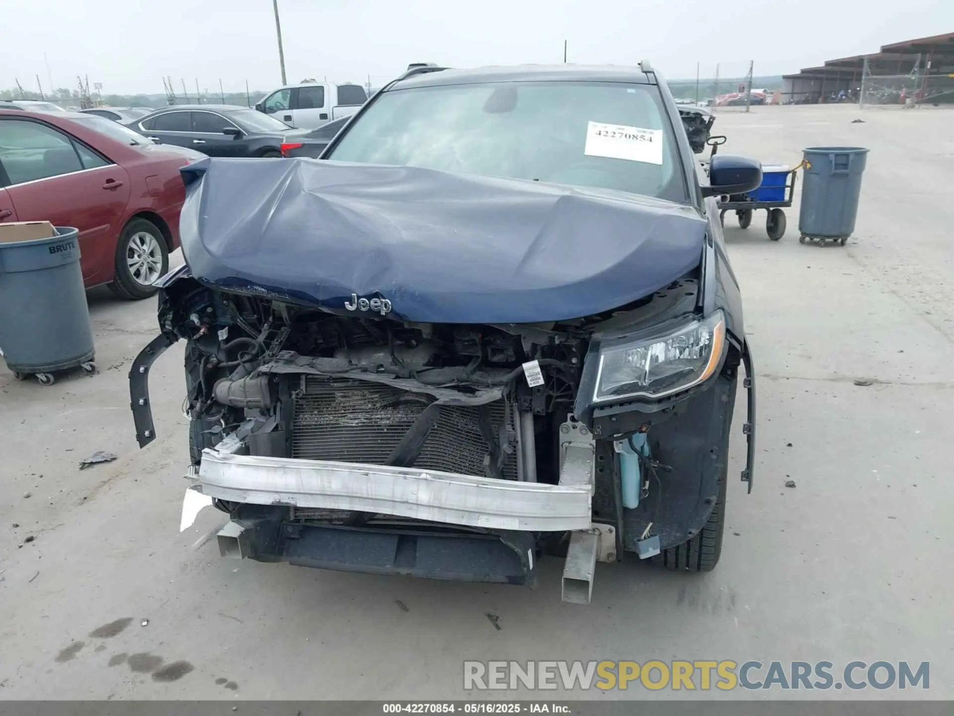 13 Photograph of a damaged car 3C4NJCBBXLT205917 JEEP COMPASS 2020