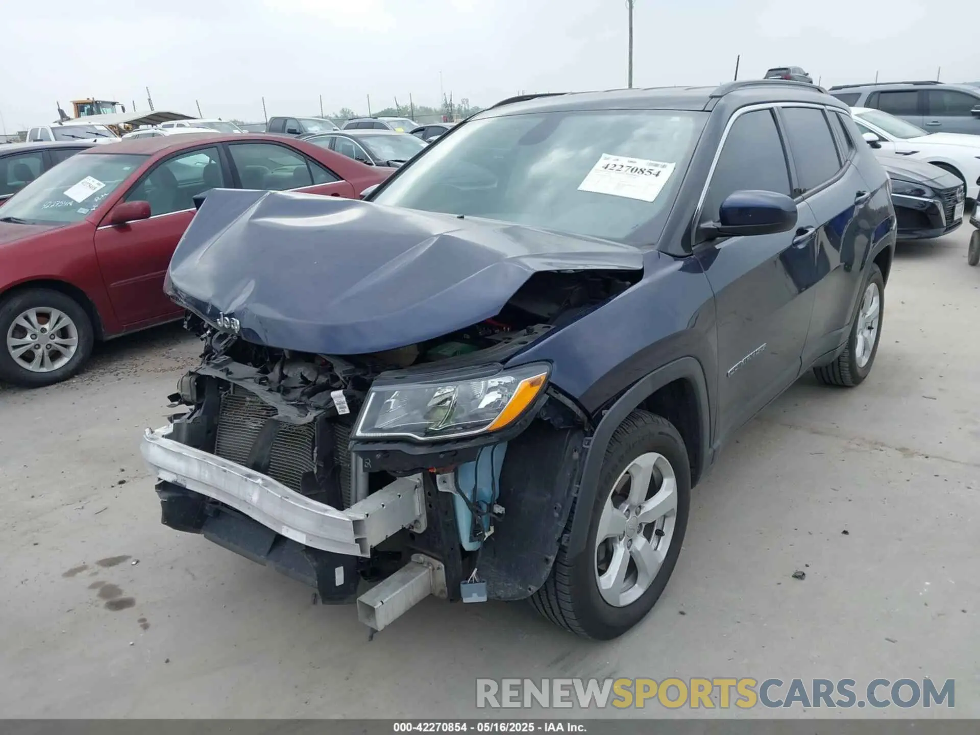 2 Photograph of a damaged car 3C4NJCBBXLT205917 JEEP COMPASS 2020