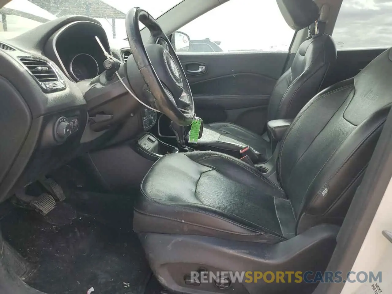 7 Фотография поврежденного автомобиля 3C4NJCCB2LT110363 JEEP COMPASS 2020
